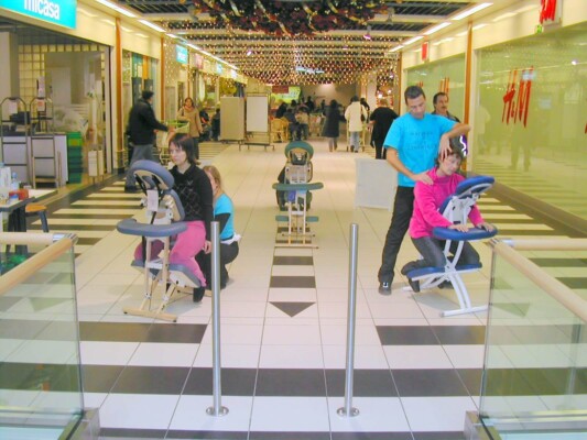 massage assis au centre commercial